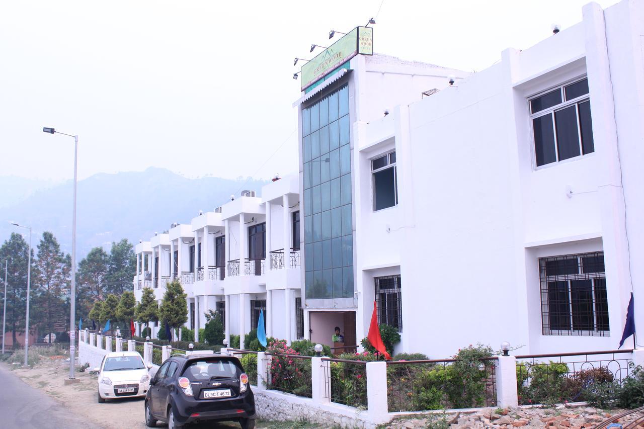 Greenwood Hotel Bhīm Tāl Екстериор снимка