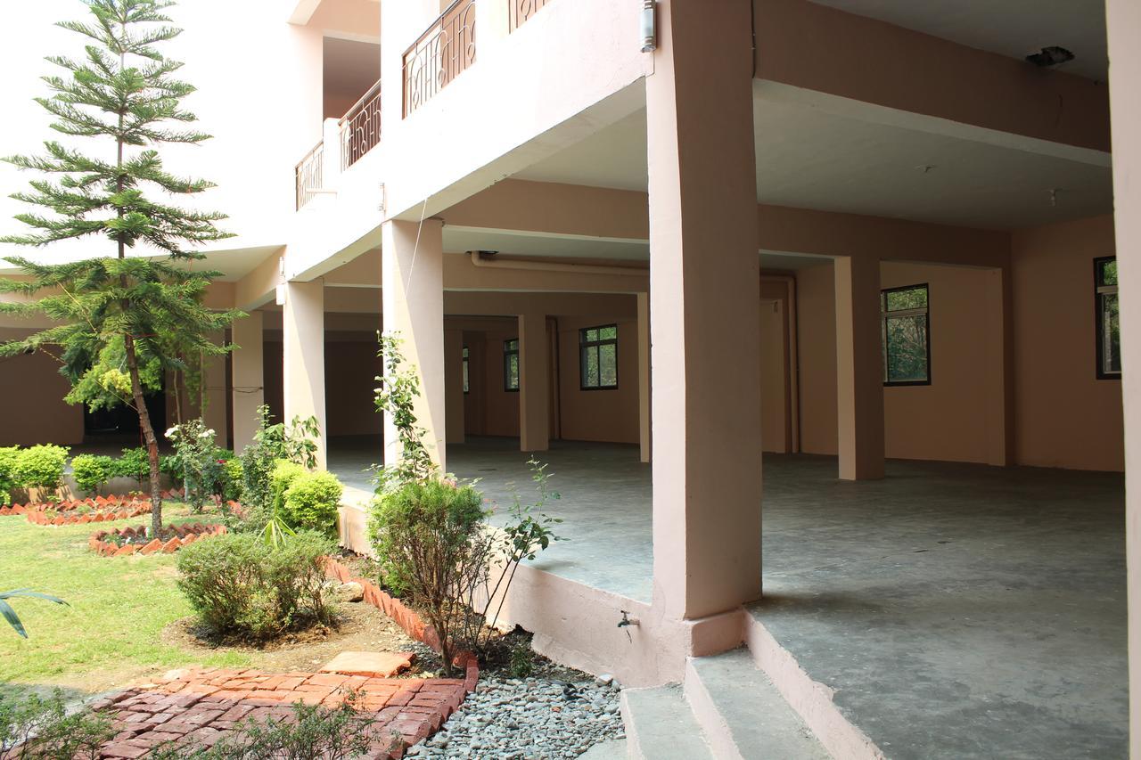 Greenwood Hotel Bhīm Tāl Екстериор снимка